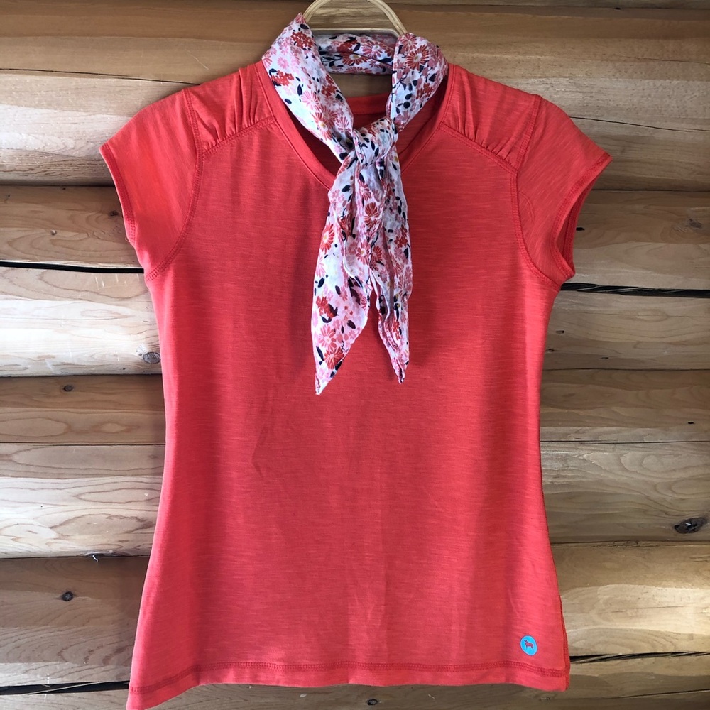 🎉CLEARANCE🎉🛒 Cap sleeve shirt by Black Dog